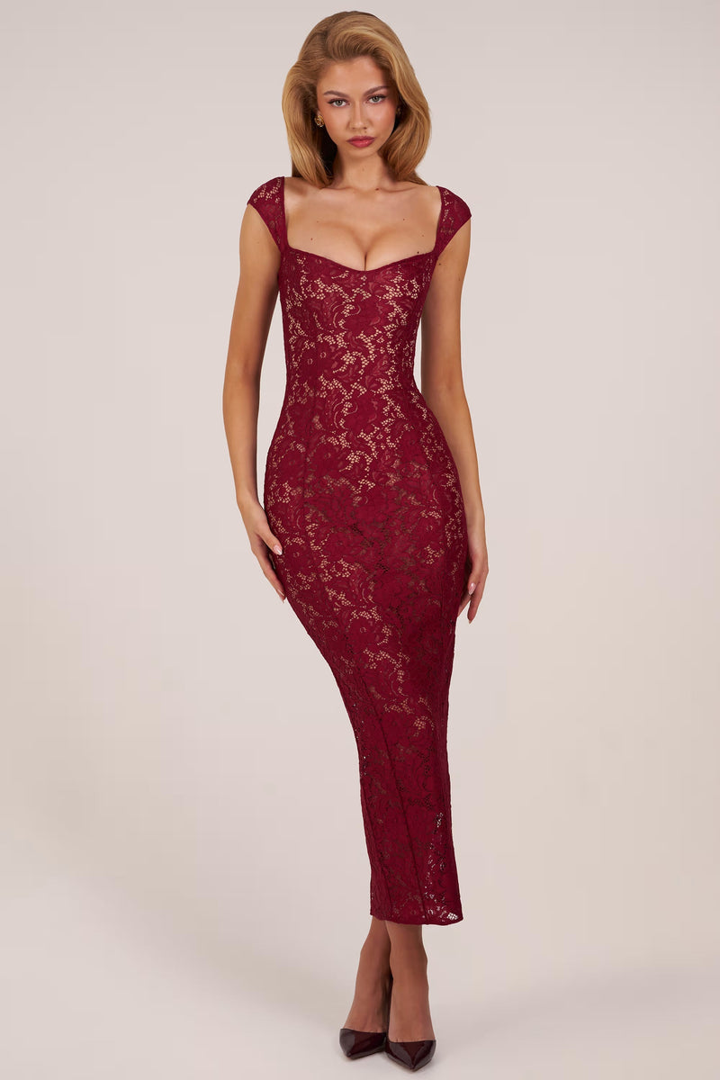 Red Elisa Elegant Evening Dress – Sleek Formal Party Gown