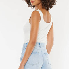 8bfe9ca6-b767-43c1-8029-aff61e7c83f2-Max